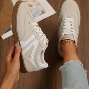 Women's Cream Sneakers